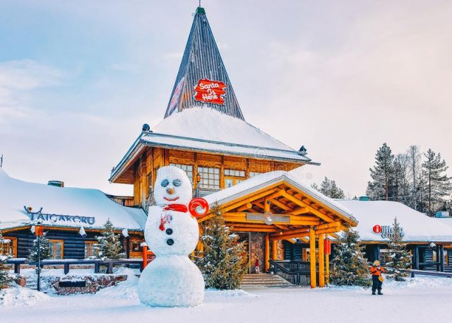 rovaniemi-finland-march-snowman-santa-claus-village-lapland-131534218
